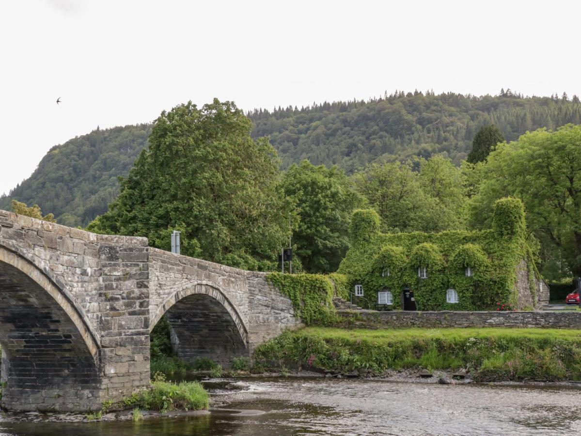 Dolwen Villa Betws-y-Coed Exterior photo
